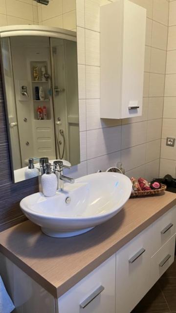 Apartment Marina غييكا المظهر الخارجي الصورة